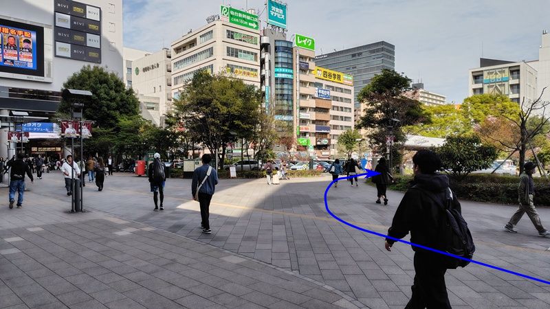 仙台駅東口からシャトルバス乗り場012
