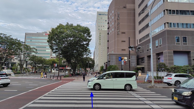 仙台駅東口からサンプラザホールへ008